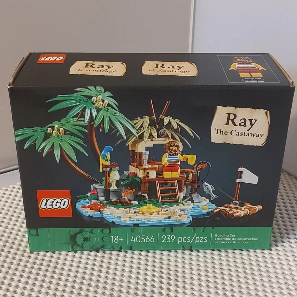 Lego 40566 Ray The Castaway NWT Building Toy Set